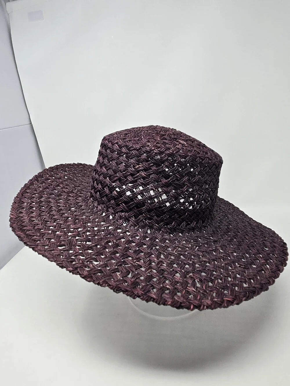LACK OF COLOR PLUM PURPLE STRAW WOVEN BOATER HAT LARGE BRIM WOMEN MEDIUM RESORT